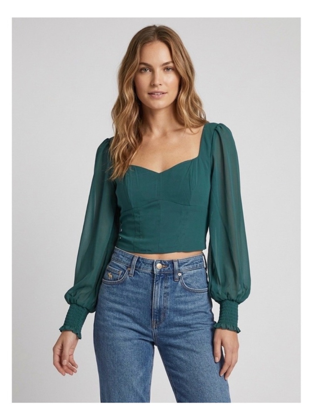 Abercrombie & Fitch Green
Sheer Sleeve Smocked
Sweetheart Crop Top Medium